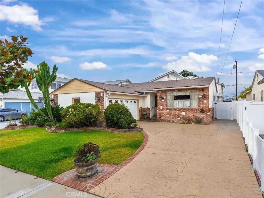 18325 Patronella Avenue, Torrance