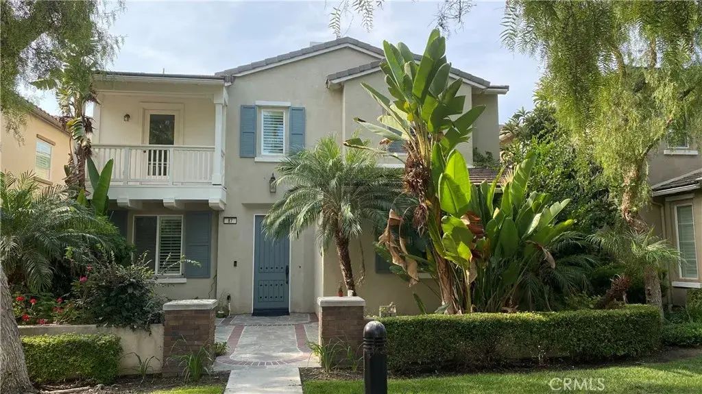 87 Wonderland, Irvine