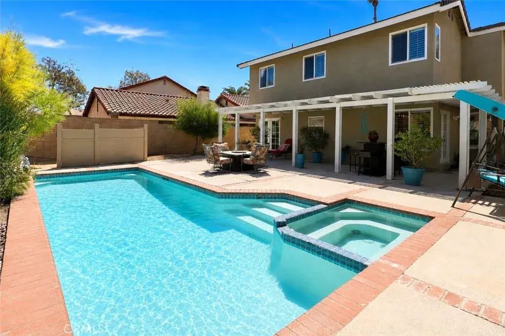 16970 Lurelane Street, Fontana