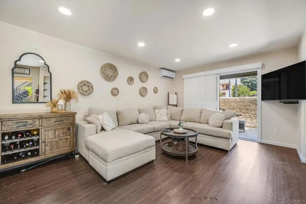 7320 Park Ridge Dr #113, Del Cerro