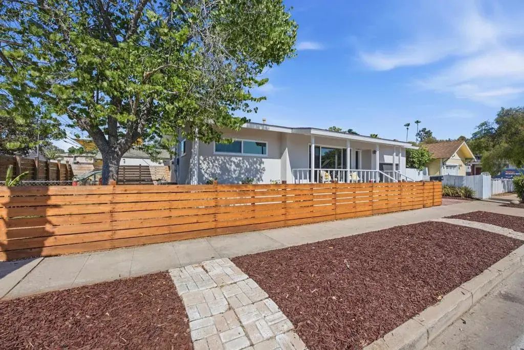530 S Kalmia Street, Escondido