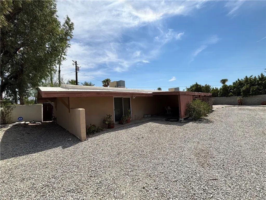 2300 N Cerritos Road, Palm Springs
