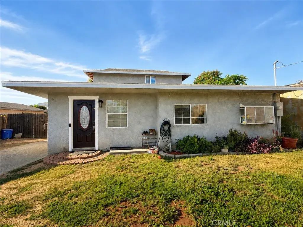 376 E 12th, Beaumont