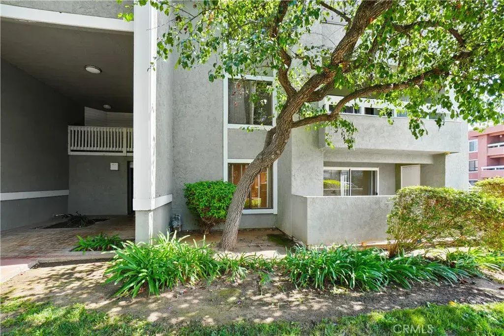 1040 E Washington 20, Escondido