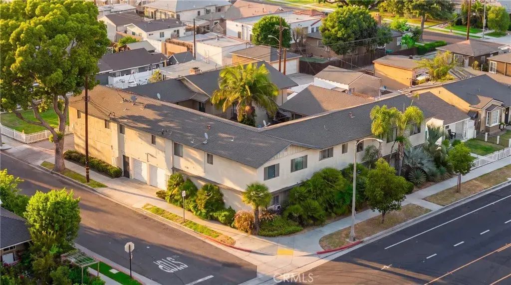 1005 E Harding Street, Long Beach