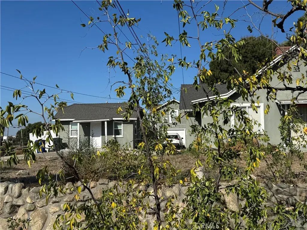 359 Drake, Upland