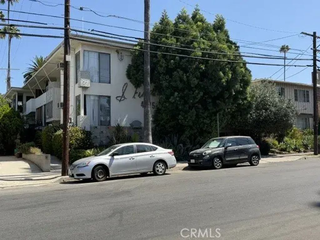 4575 Finley Avenue 4, Los Angeles