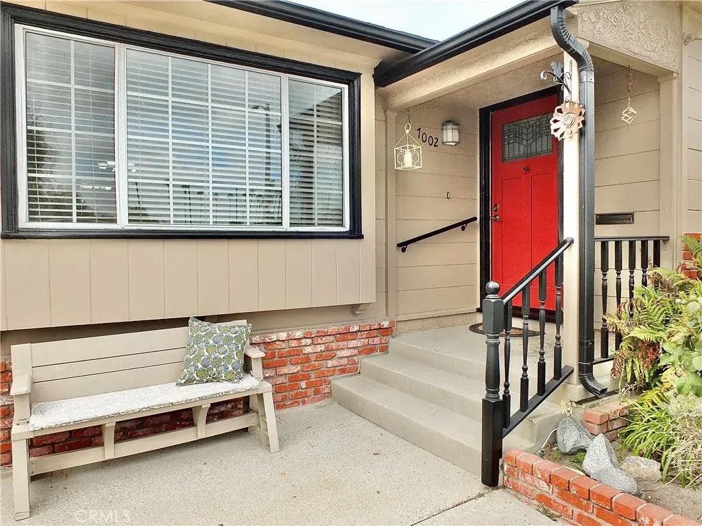 7002 E Peabody, Long Beach