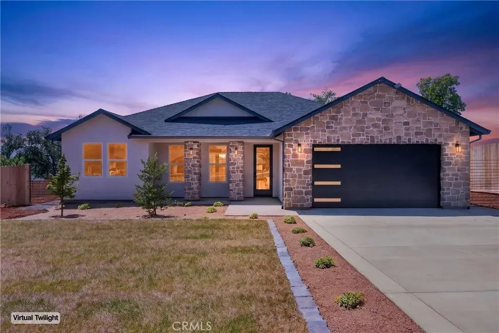 5871 Crestmoor Drive, Paradise