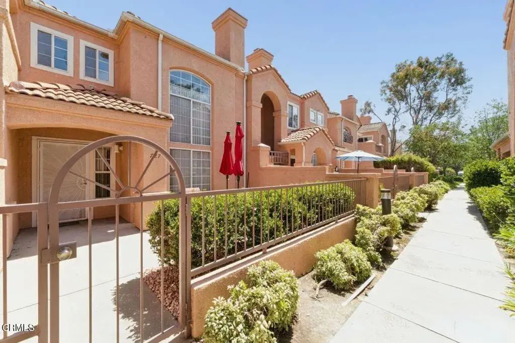 727 Kingfisher Way, Oxnard
