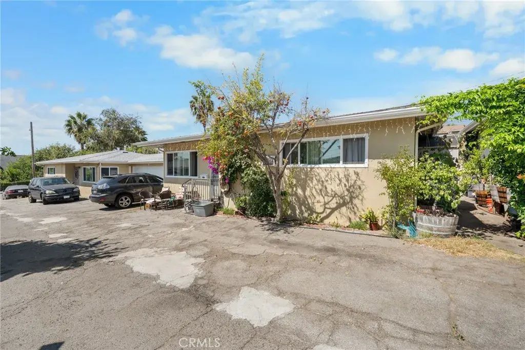 1717 Atchison, Pasadena