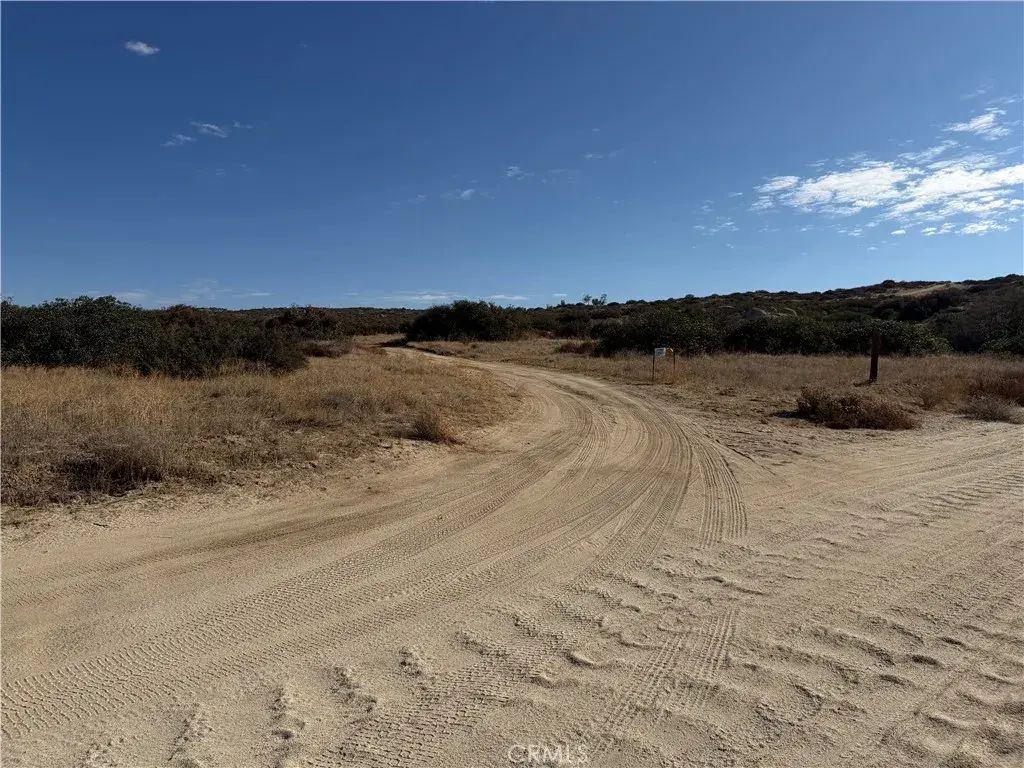 44530 Lewis Valley, Hemet