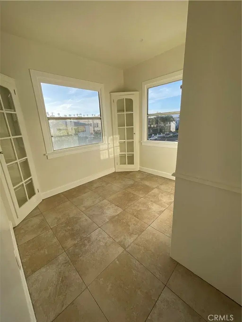 1522 Bronson Ave, County - Los Angeles