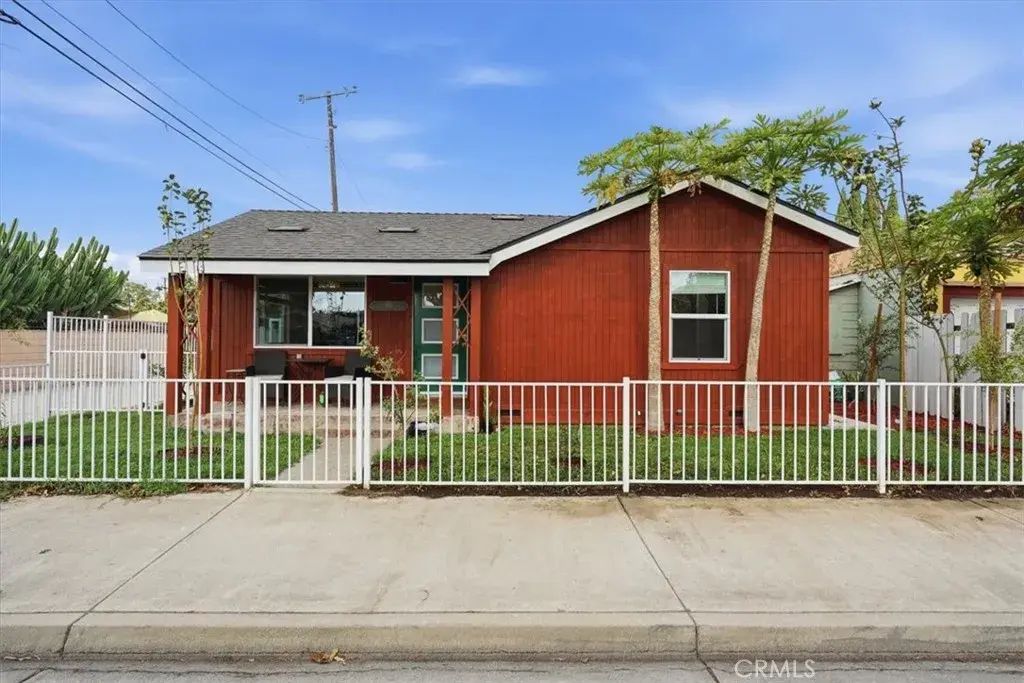 512 S Maple, Santa Ana