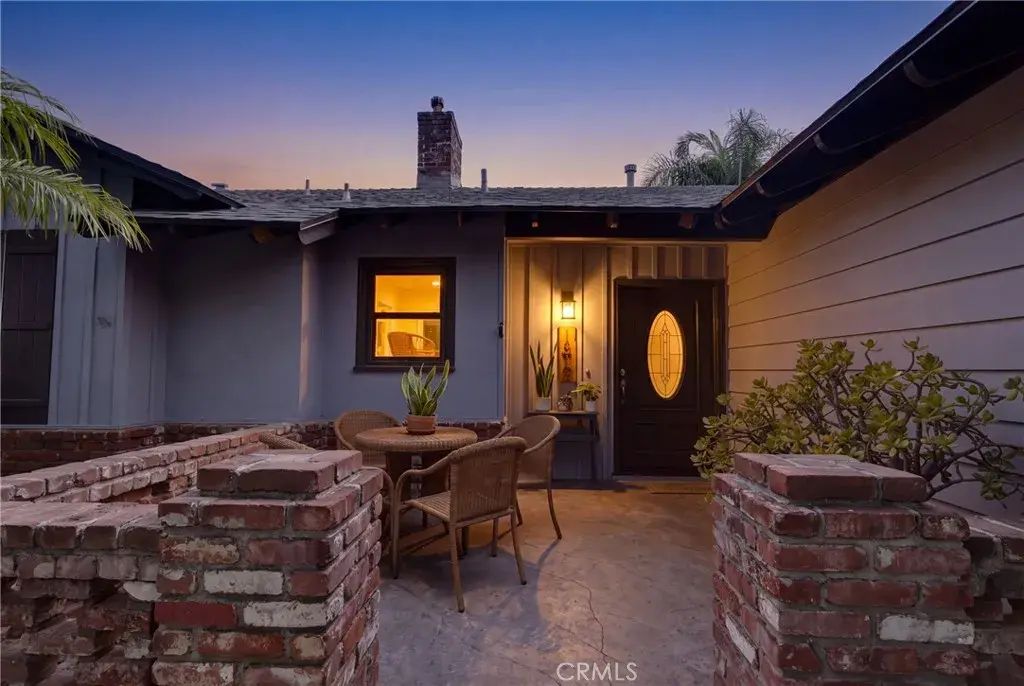 1812 W Riverside, Burbank