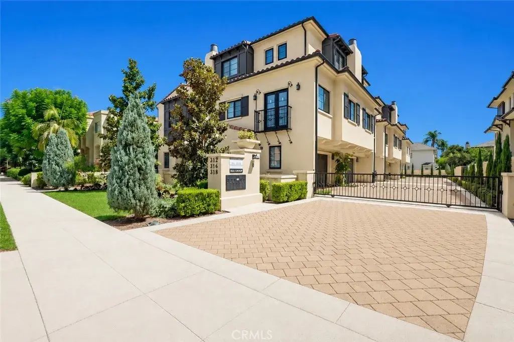 318 California Street, Arcadia