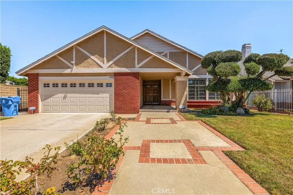 8824 Sari Avenue, Northridge