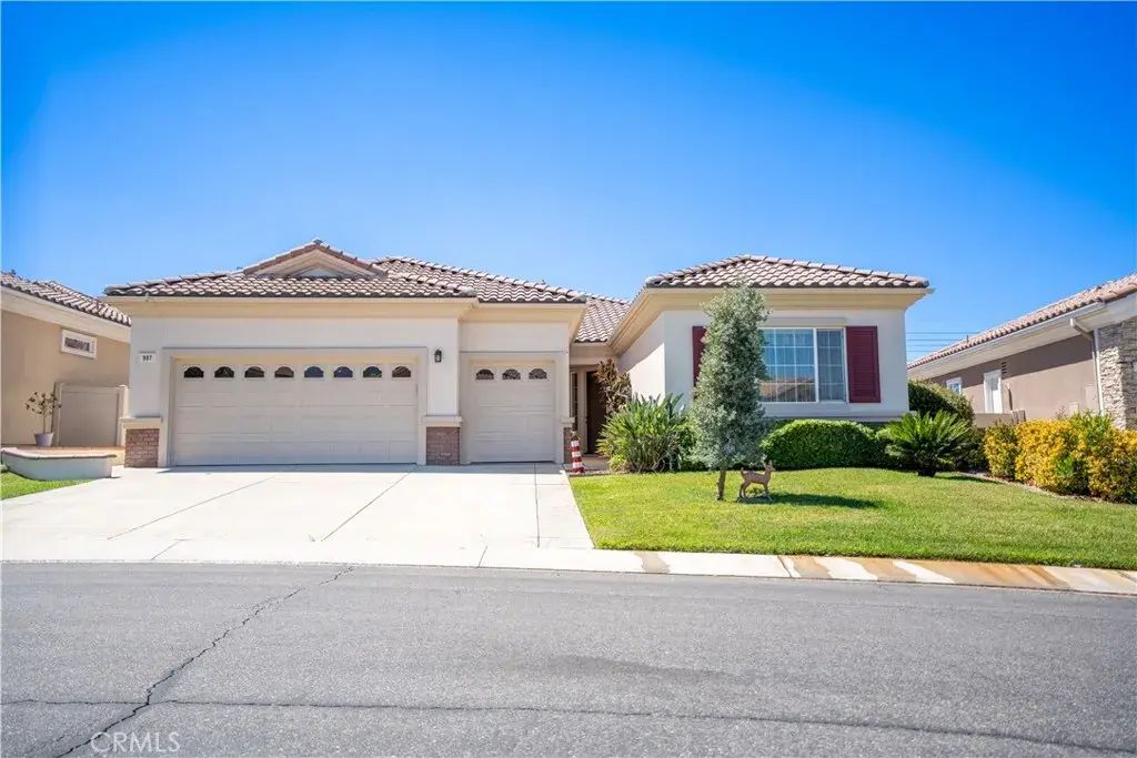 987 Avenal, Beaumont