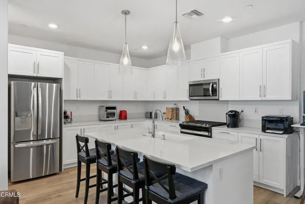 2364 Haley Point Drive 102, Ventura