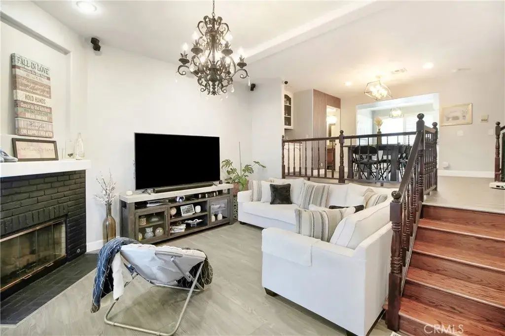16800 Saticoy 4, Lake Balboa
