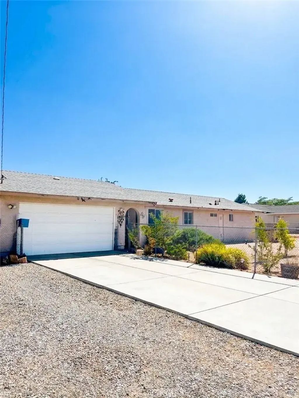 15893 Arbury, Hesperia