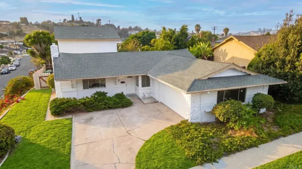 152 Welling Way, 