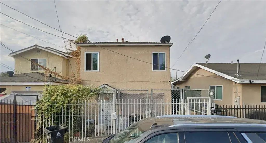 1462 E 98th, Los Angeles