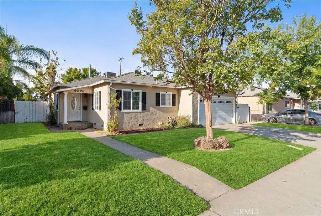 4012 E Clinton, Fresno