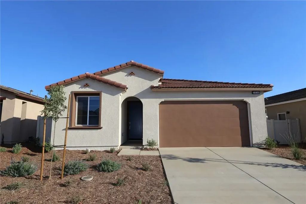5336 Trailmark Court, Banning