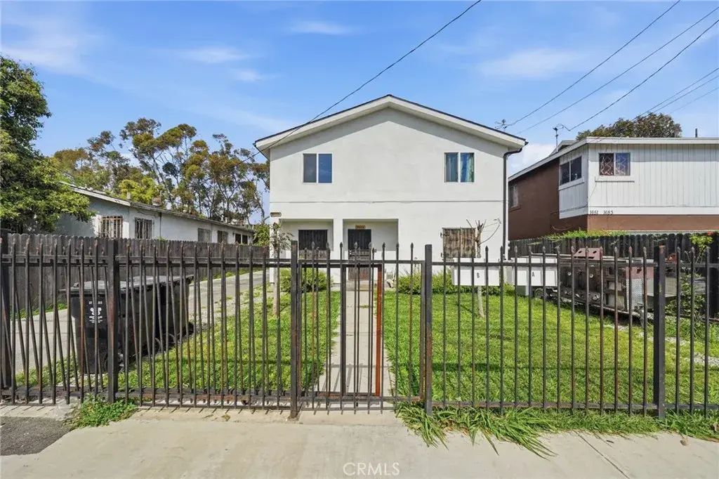 1645 E 117th Street, Los Angeles