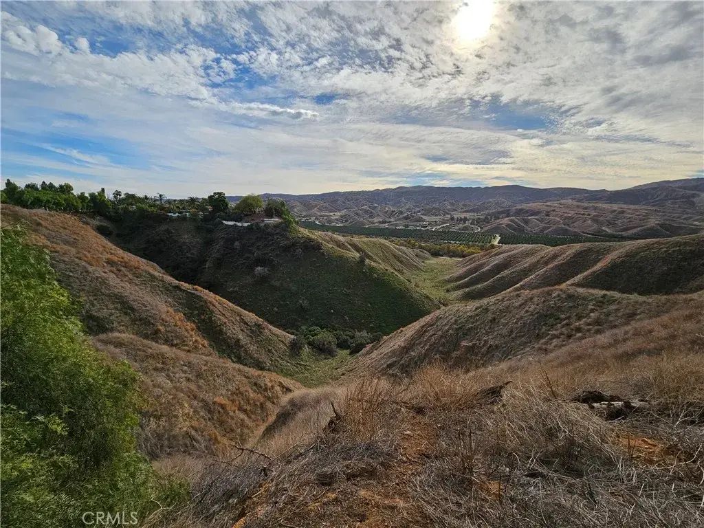 1 Sunset, Redlands