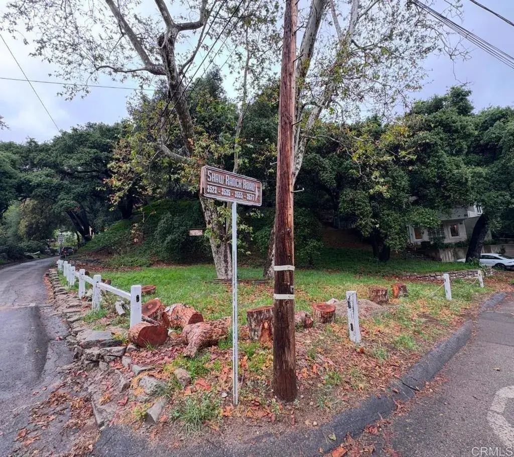 Shaw Ranch Road, Pasadena