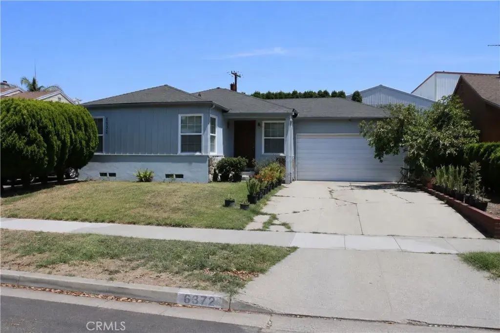 6372 Raymond Avenue, Long Beach