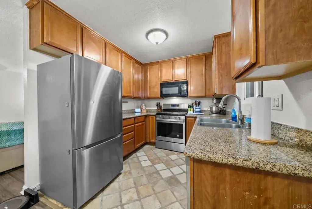 513 Calle Montecito 64, Oceanside