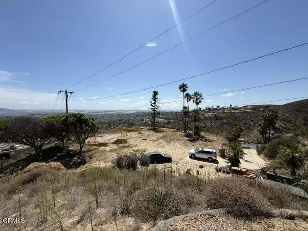 534 E Highland, Camarillo