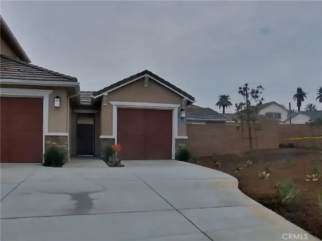 1735 Lorraine Drive 2, Corona