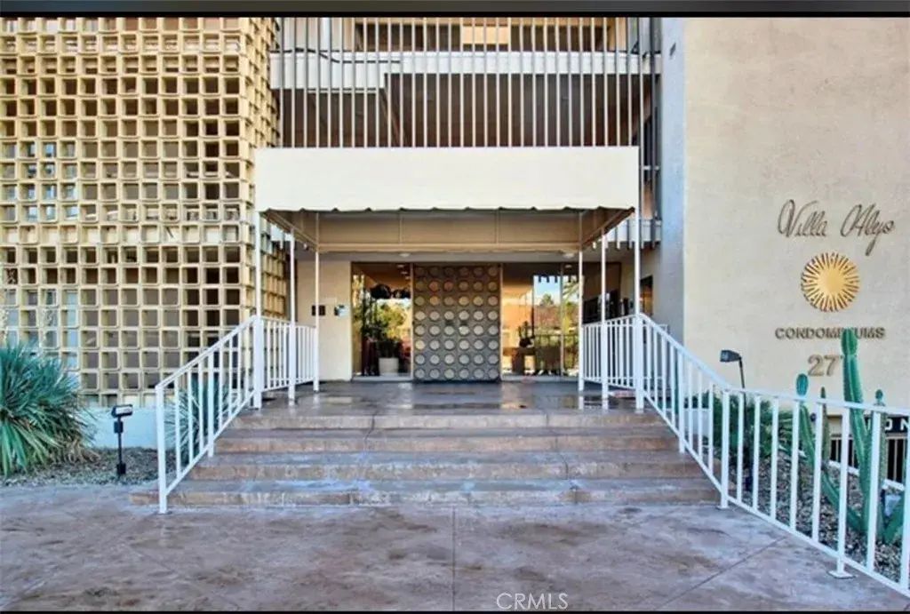 277 E Alejo Road 126, Palm Springs