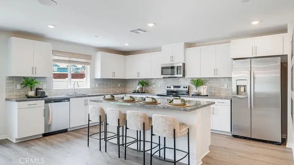 1352 Braided Mane Drive, San Jacinto