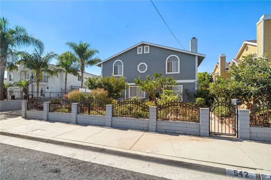 540 E 219th, Carson