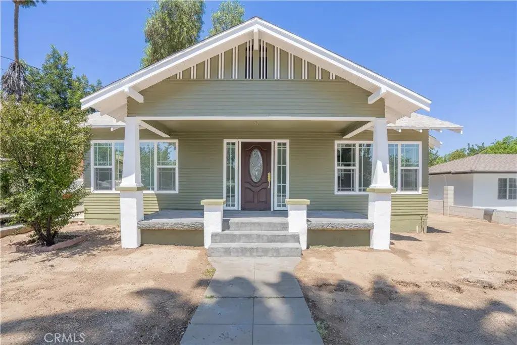 2357 Wilshire, Riverside
