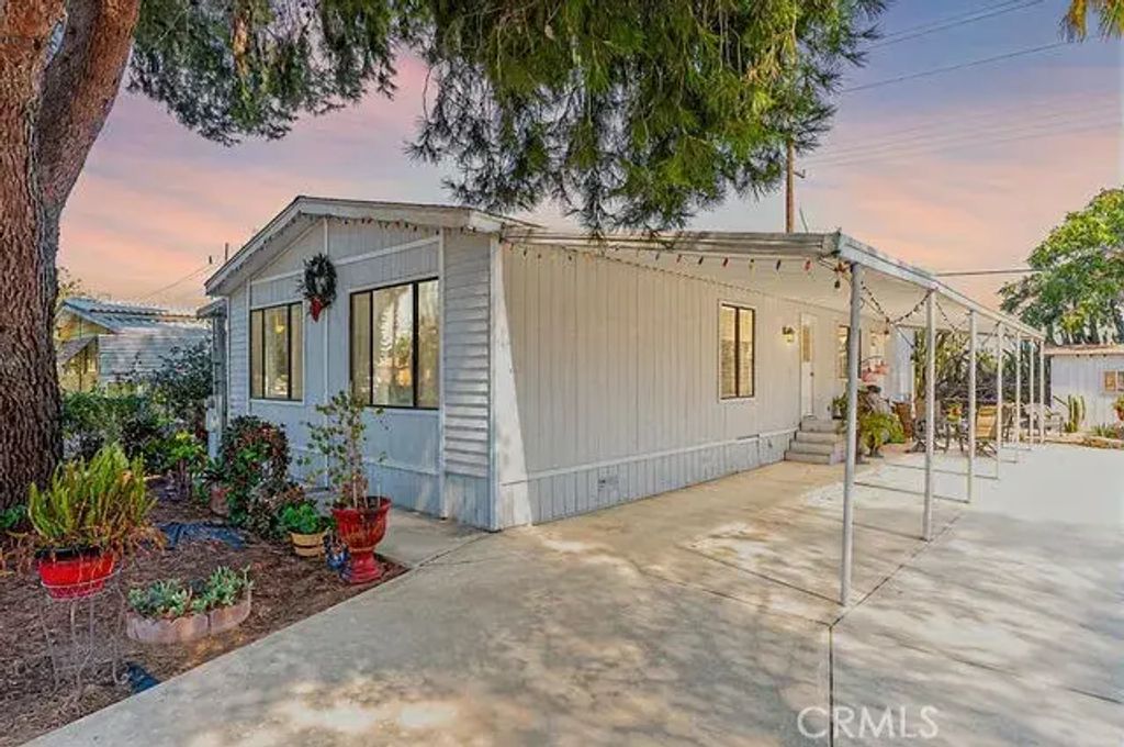 3017 Lake View Drive, Perris