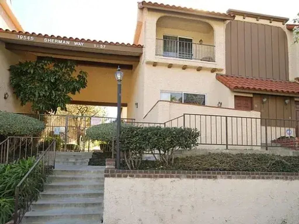 19545 Sherman, Los Angeles