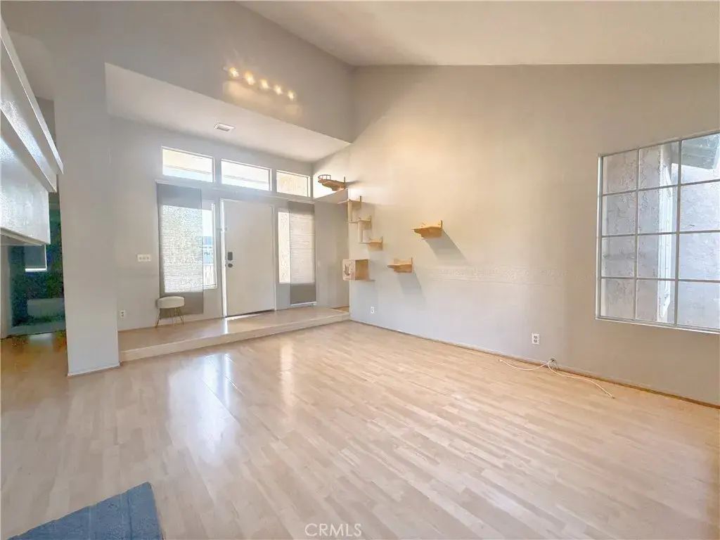 121 Greenfield, Irvine