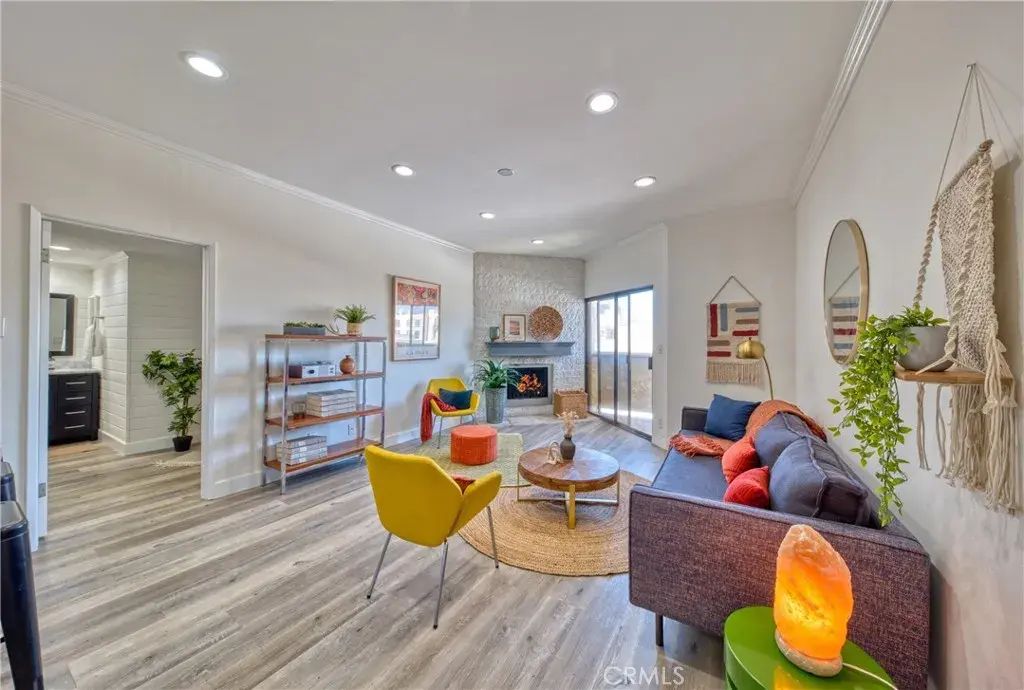 1665 Federal Avenue 302, Los Angeles