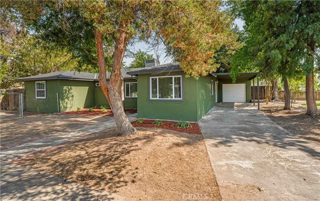 113 W Palo Alto Avenue, Fresno