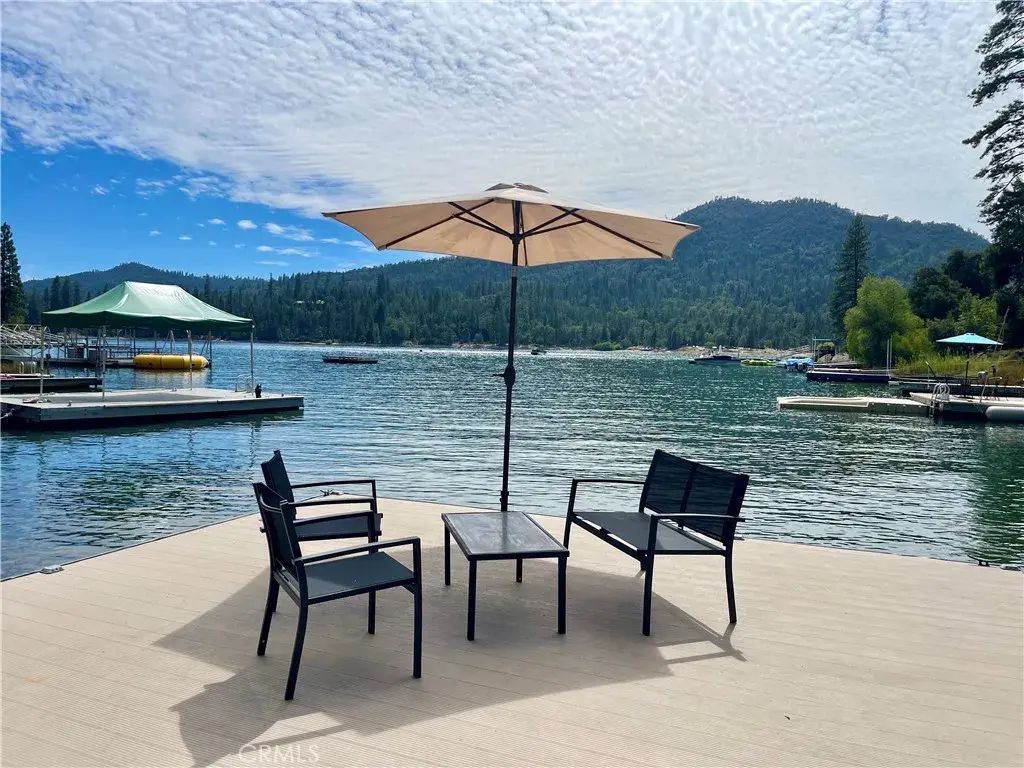 38954 Lake Point Court, Bass Lake