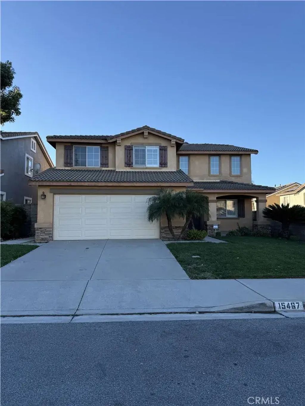15467 Spruce Tree, Fontana