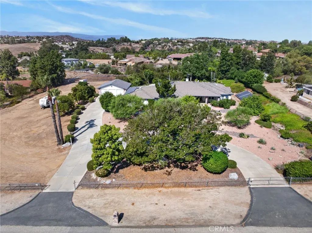 14325 Bush Avenue, Riverside