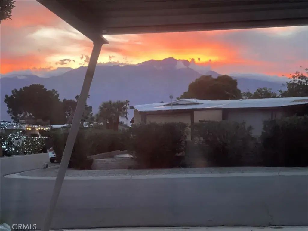 69510 Parkside, Desert Hot Springs
