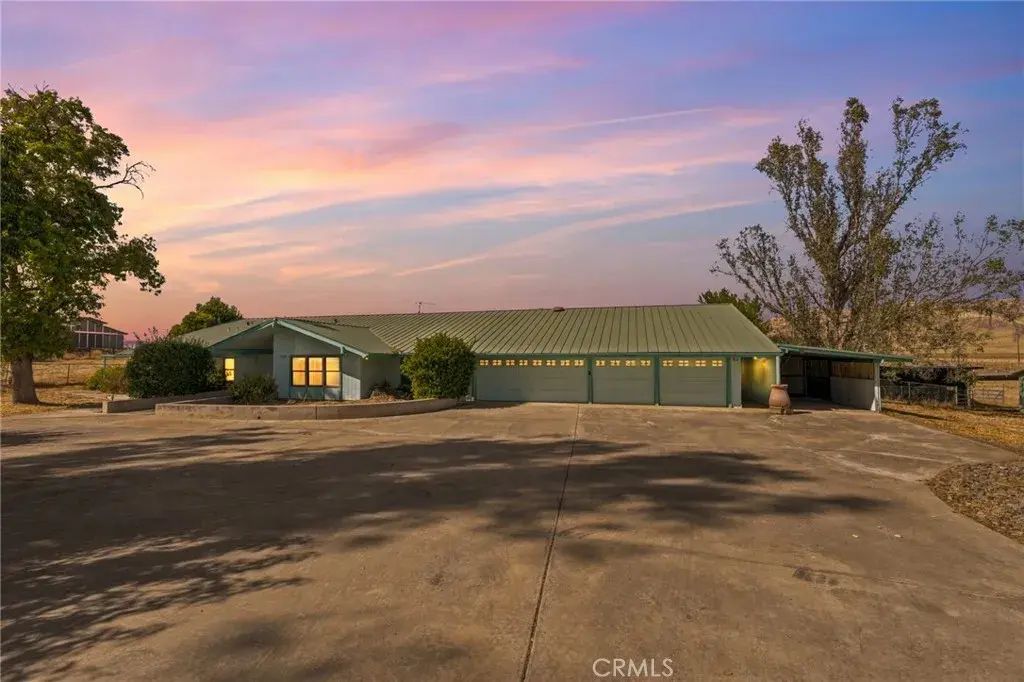 6388 E Appaloosa, Clovis